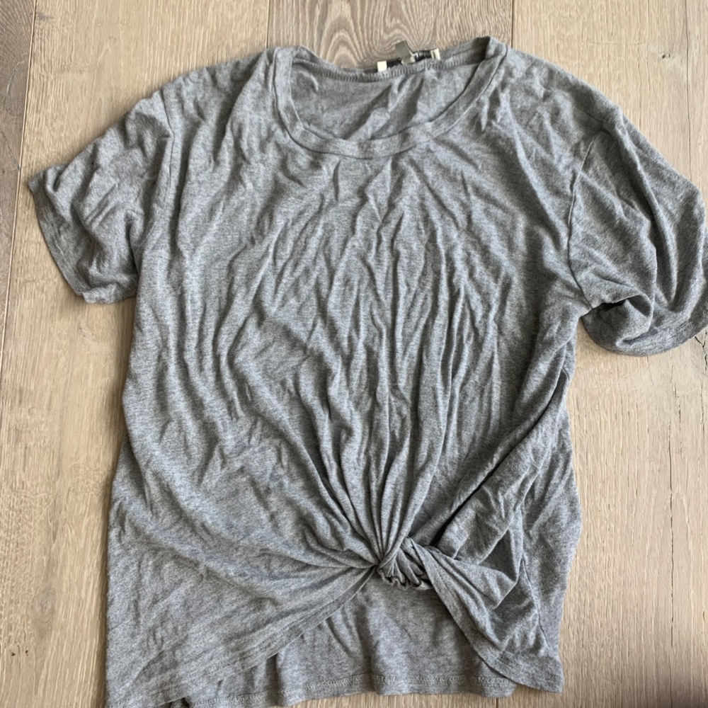 June & Hudson Front Tie Gray Top